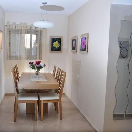 ערד Mory'S Place - Luxurious Holiday Apartment מראה חיצוני תמונה